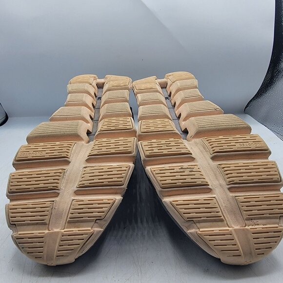 ON Cloud 5 Zinc Shell Womens 10.5 Gray Athletic Shoes Lightweight Breathable - Picture 11 of 12